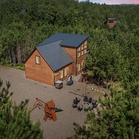 Pines And Recreation Villa Broken Bow Eksteriør billede